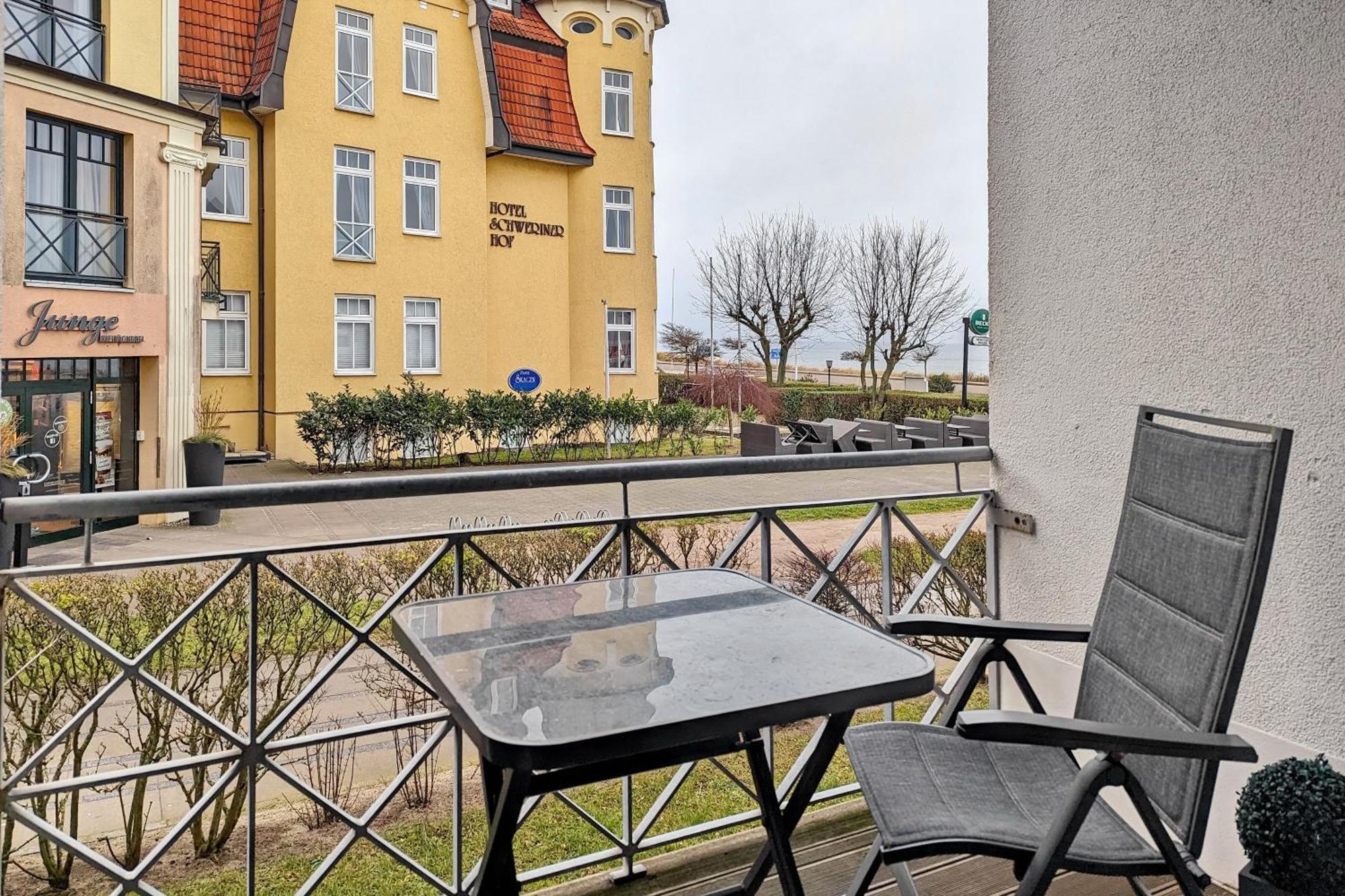 Meeresblick 024 Kuehlungsborn